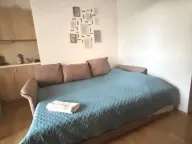 Izdavanje, garsonjera, 30m², Bečići, Budva - image 1