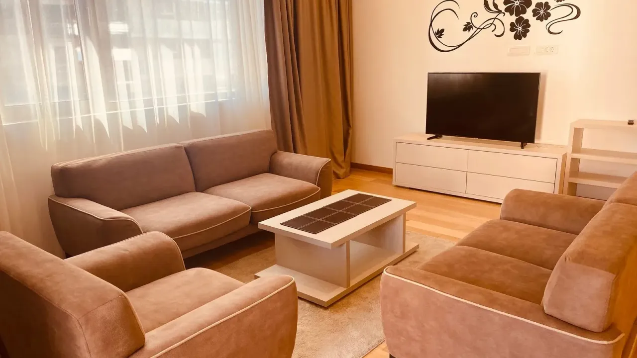 Rent, two bedroom apartment, 76m², Centar, Budva