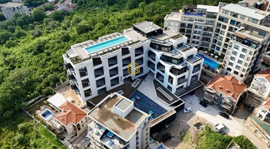 Sale, one bedroom apartment, 68m², Bečići, Budva