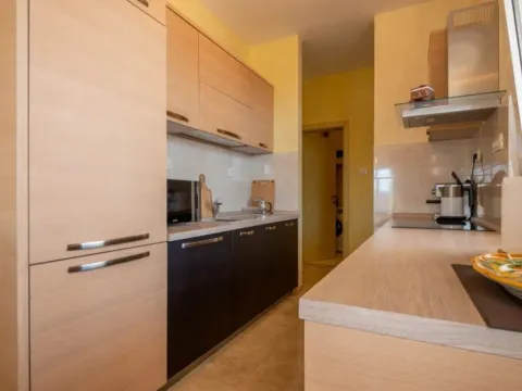 Prodaja, dvosoban stan, 265m², Bečići, Budva - image 2