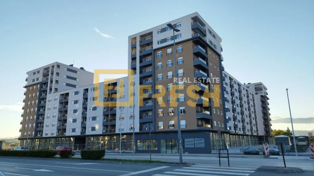 Sale, three bedroom apartment, 105m², Stari Aerodrom, Podgorica