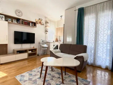 Prodaja, dvosoban stan, 61m², Blok 9, Podgorica - image 3