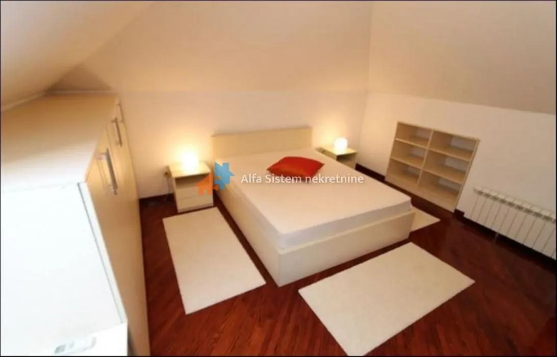 Rent, four bedroom apartment, 160m², Savski Venac, Beograd