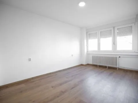 Sale, four bedroom apartment, 86m², Bulevar Oslobodjenja, Novi Sad Sve Podlokacije - image 7