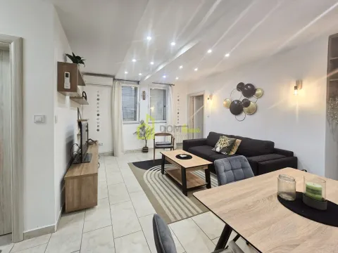 Izdavanje, dvosoban stan, 55m², Donja Lastva, Tivat - image 3