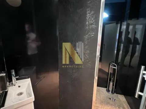 Izdavanje, poslovni prostor, 360m², Centar, Novi Sad - image 18