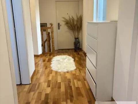 Prodaja, trosoban stan, 144m², Stari Grad, Beograd - image 9