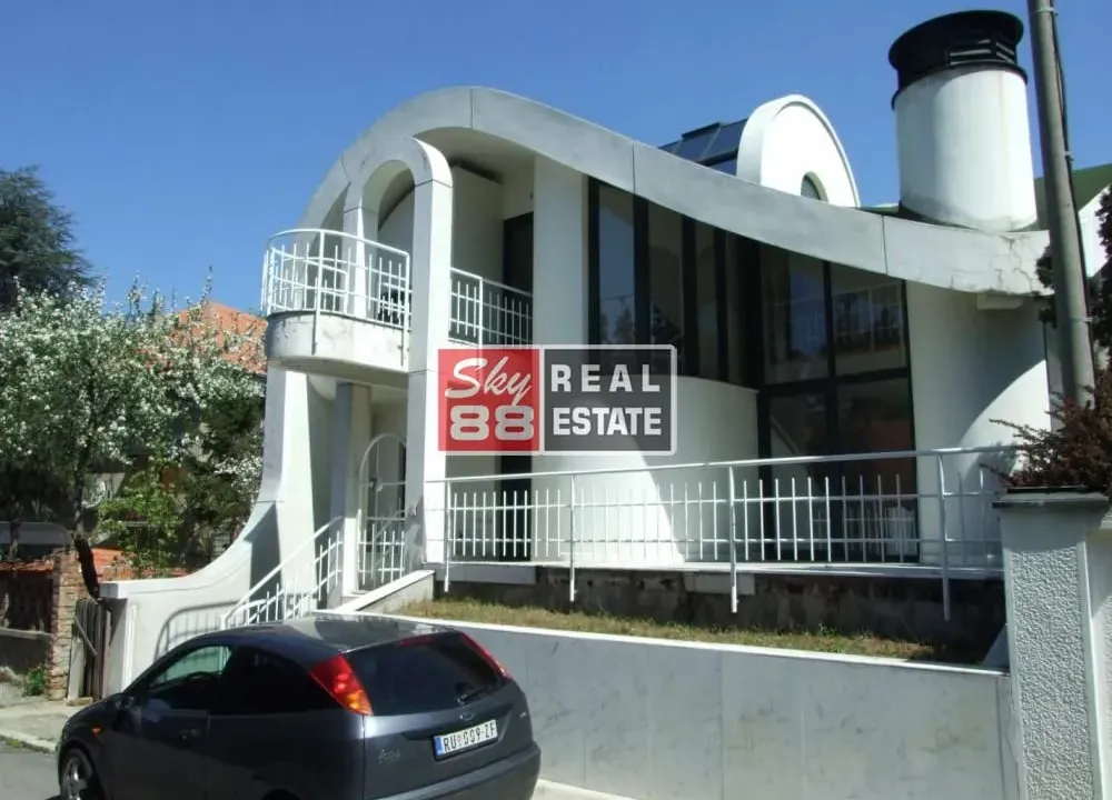 Sale, house, 456m², Savski Venac, Beograd