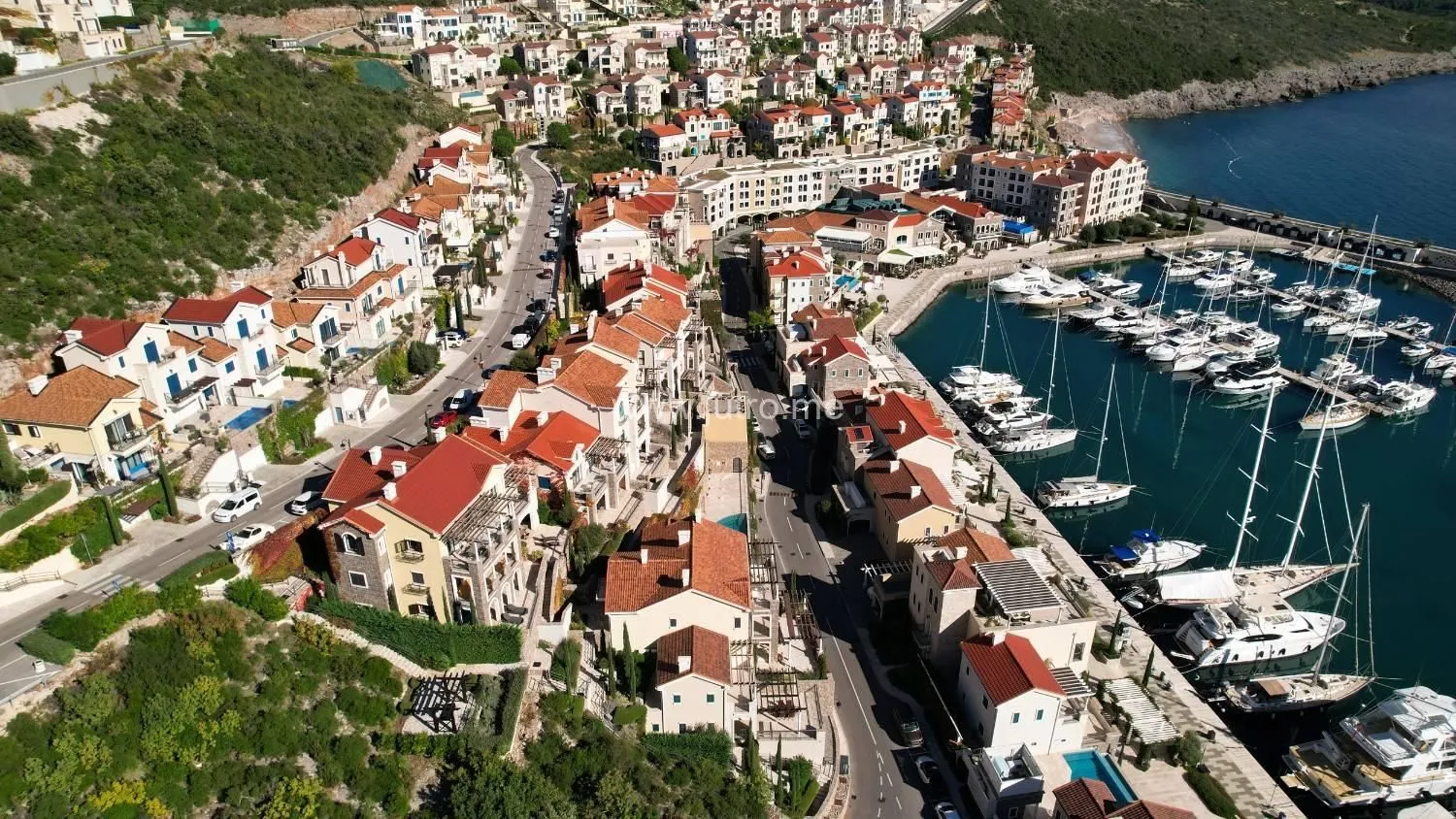 Prodaja, trosoban stan, 190m², Luštica Bay, Tivat
