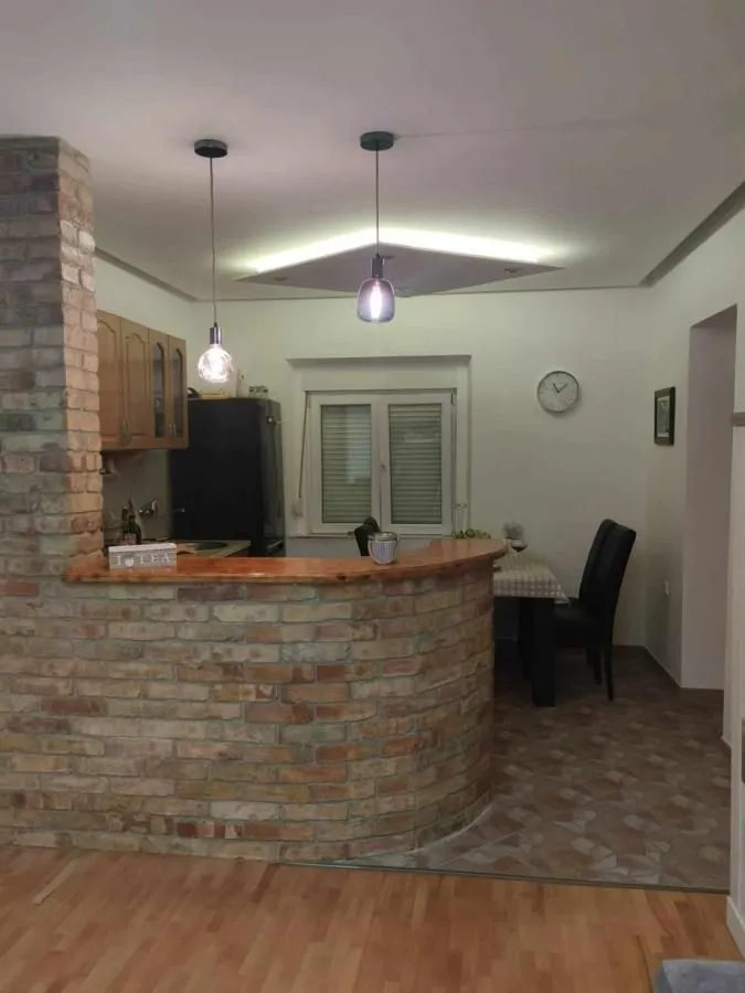 Prodaja, dvosoban stan, 60m², Seljanovo, Tivat