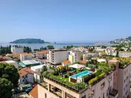 Izdavanje, trosoban stan, 400m², Budva, Crna Gora - image 14