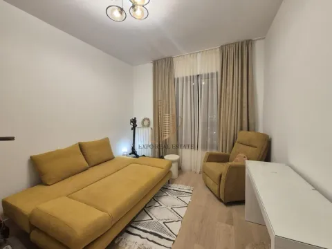 Izdavanje, trosoban stan, 74m², Savski Venac, Beograd - image 6