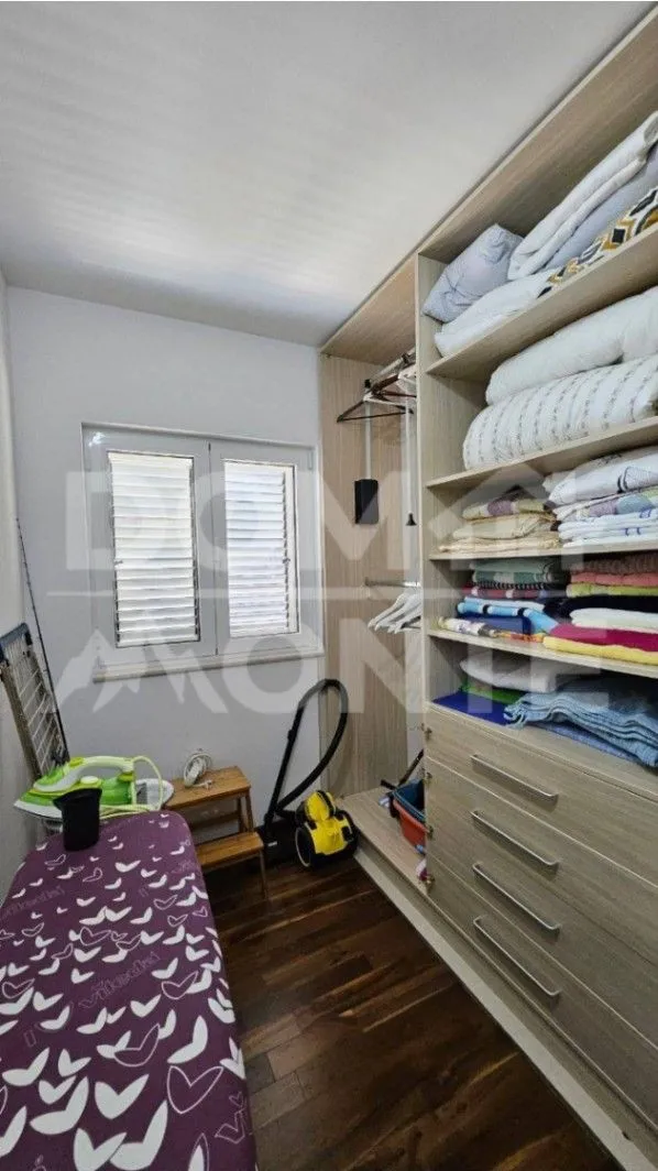 Prodaja, trosoban stan, 65m², Donja Lastva, Tivat