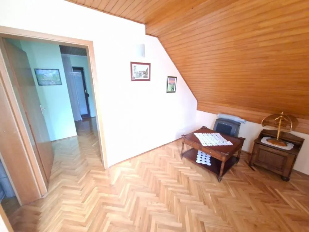 Prodaja, kuća, 267m², Jugovo, Smederevo