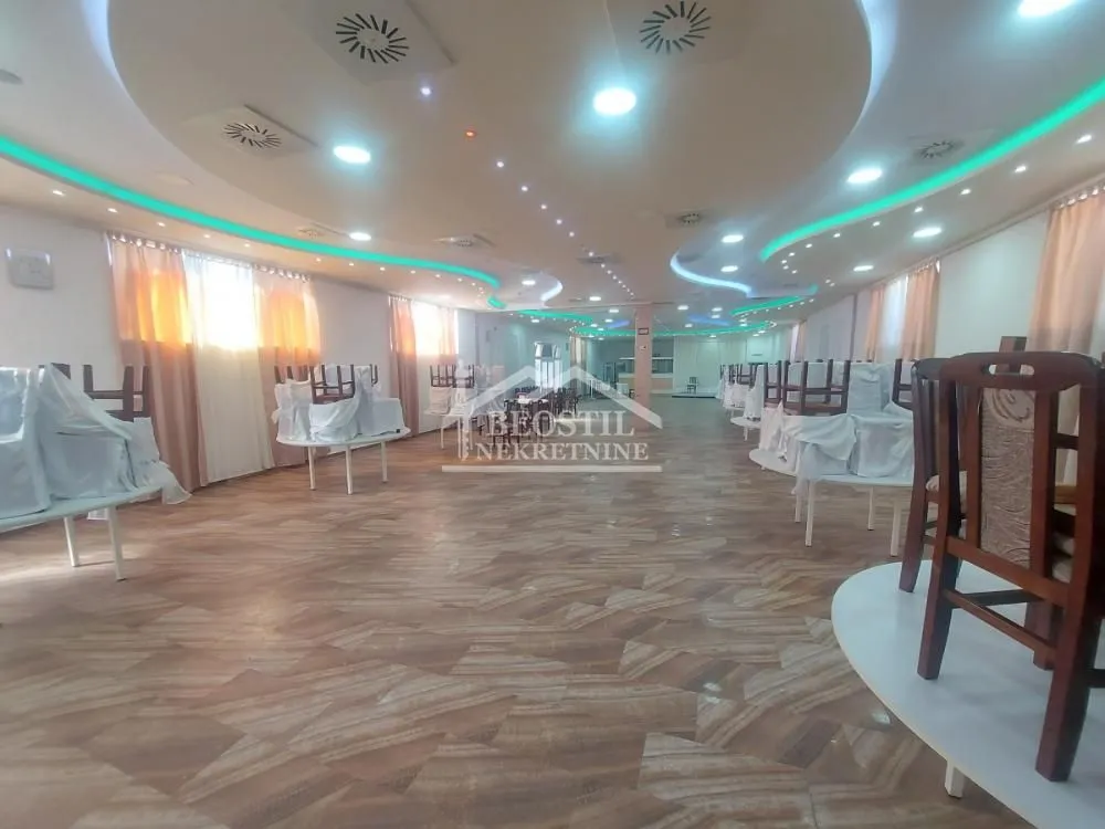 Rent, office space, 437m², Centar, Smederevo
