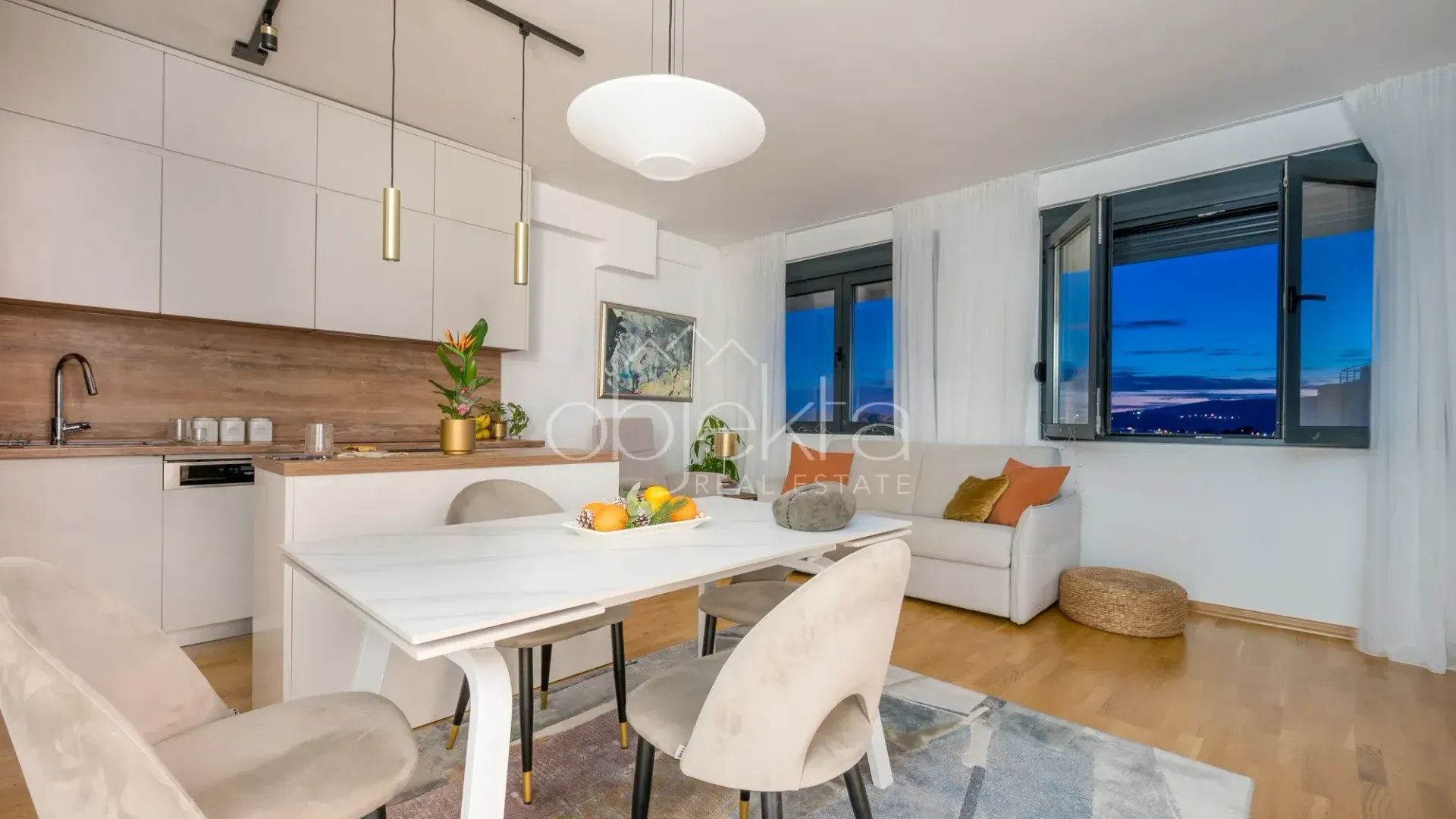 Prodaja, stan, 63m², Tivat, Crna Gora