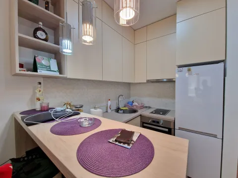 Rent, studio apartment, 30m², Budva, Crna Gora - image 4