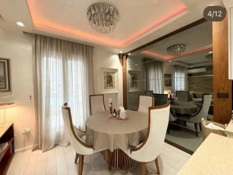 Sale, three bedroom apartment, 180m², City Kvart, Podgorica - image 6