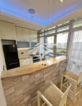 Izdavanje, četvorosoban stan, 148m², Savski Venac, Beograd - image 7