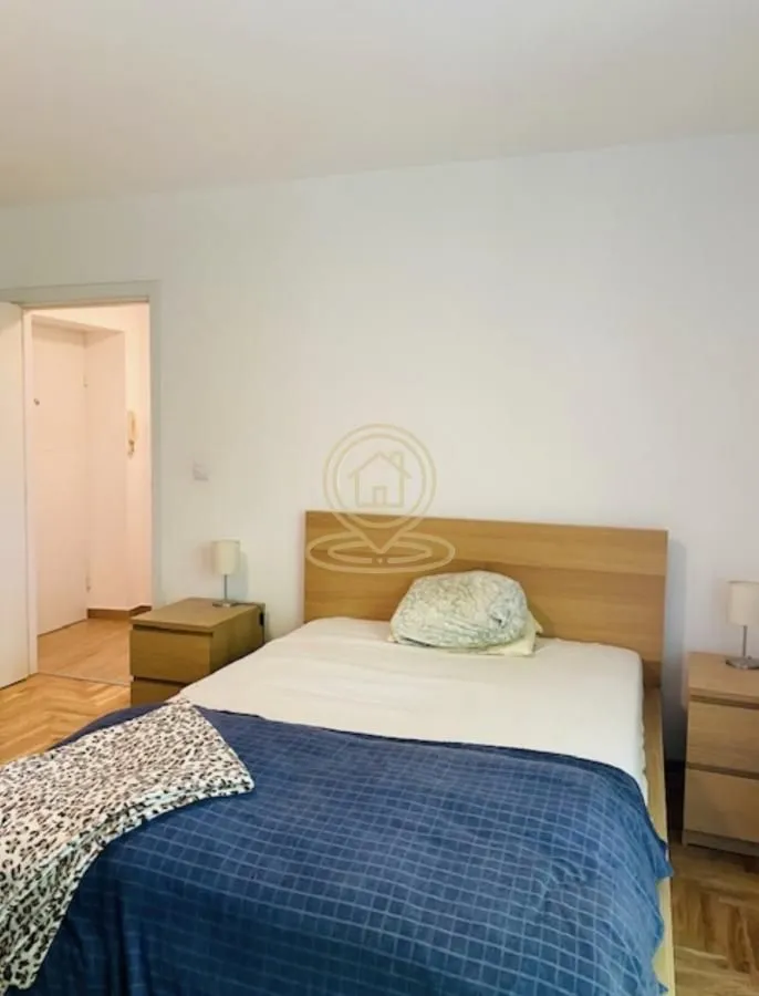 Rent, two bedroom apartment, 43m², Stari Grad, Beograd