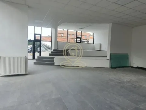 Rent, office space, 150m², Adamovićevo Naselje, Novi Sad Sve Podlokacije - image 3