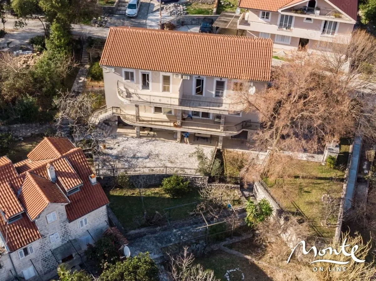 Prodaja, kuća, 180m², Morinj, Kotor