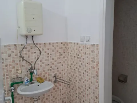 Prodaja, poslovni prostor, 79m², Nova Pazova, Stara Pazova - image 8