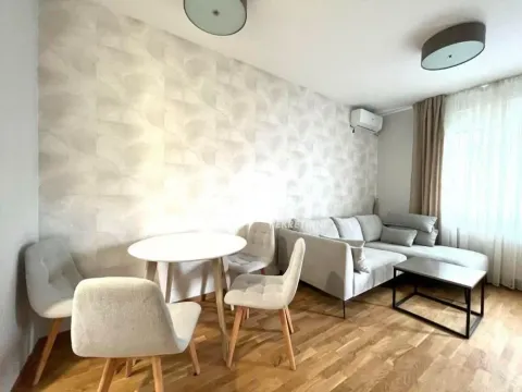 Izdavanje, jednosoban stan, 40m², Adamovićevo Naselje, Novi Sad Sve Podlokacije - image 2