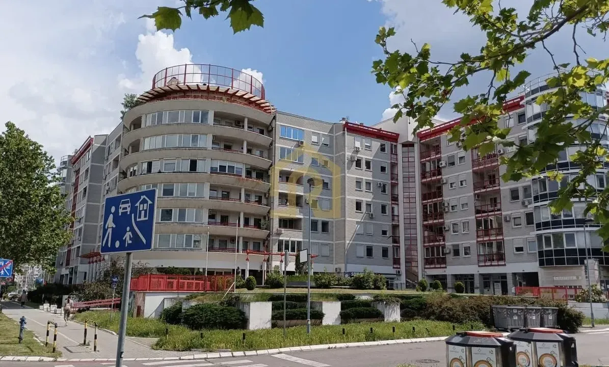 Prodaja, poslovni prostor, 77m², Novi Beograd Blok 29, Novi Beograd Sve Podlokacije