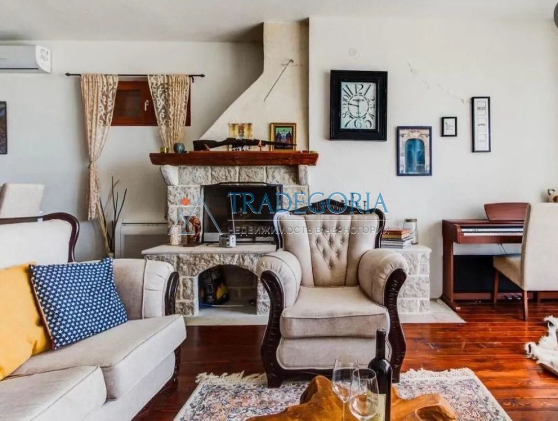 Prodaja, kuća, 210m², Kotor, Crna Gora