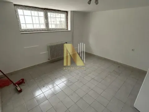 Izdavanje, poslovni prostor, 123m², Jodna Banja, Novi Sad Sve Podlokacije - image 16