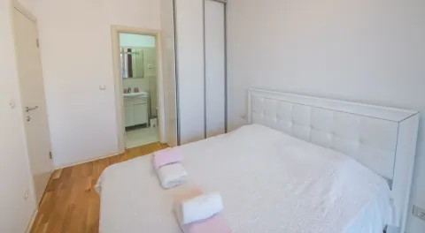 Rent, two bedroom apartment, 90m², Zavala, Budva - image 6