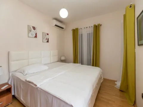 Prodaja, kuća, 300m², Sveti Stasije, Kotor - image 25