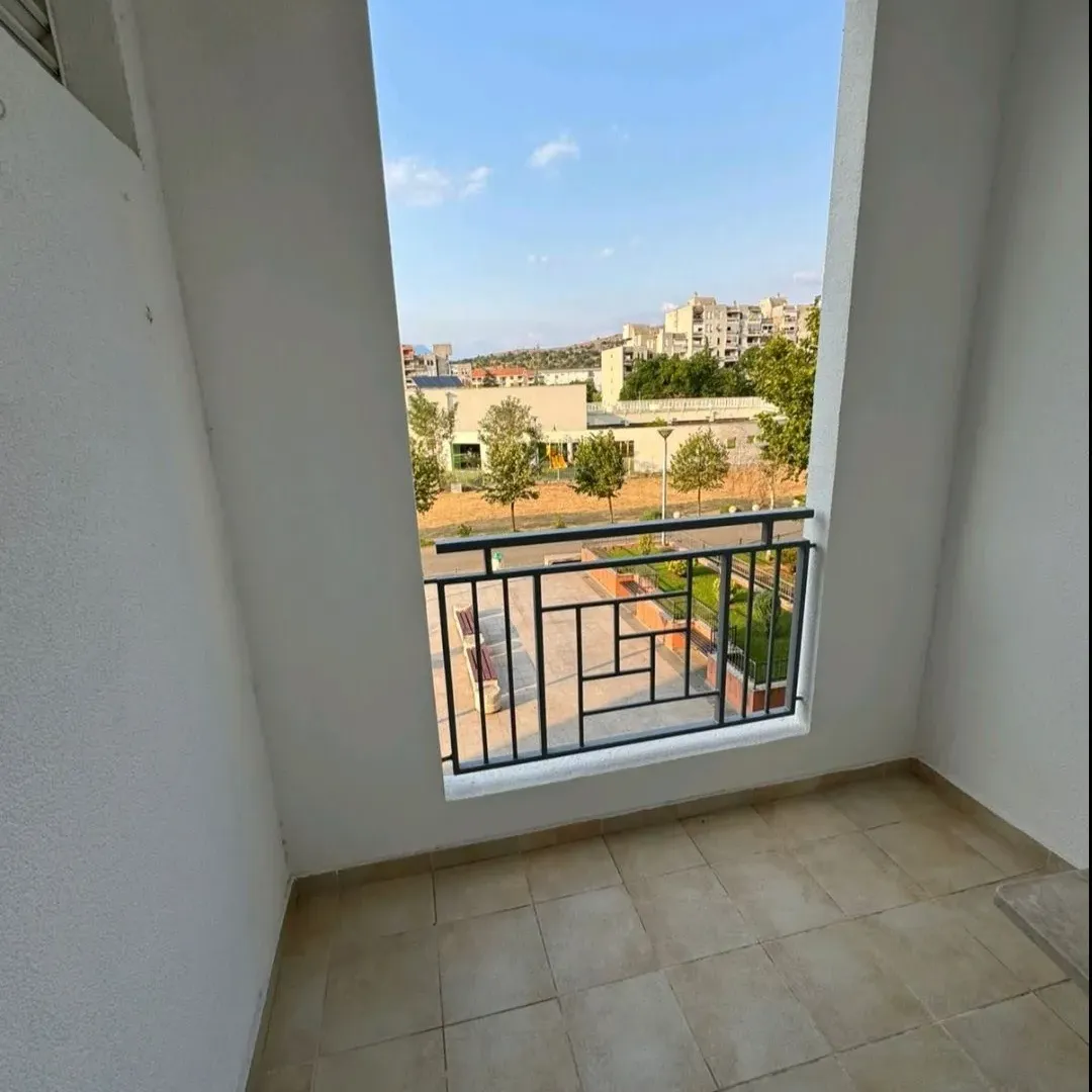 Rent, studio apartment, 27m², Blok 6, Podgorica