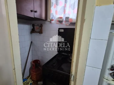 Izdavanje, dvosoban stan, 56m², Žarkovo, Beograd - image 6