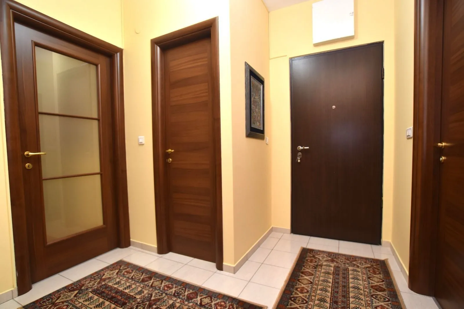 Izdavanje, trosoban stan, 75m², City Kvart, Podgorica