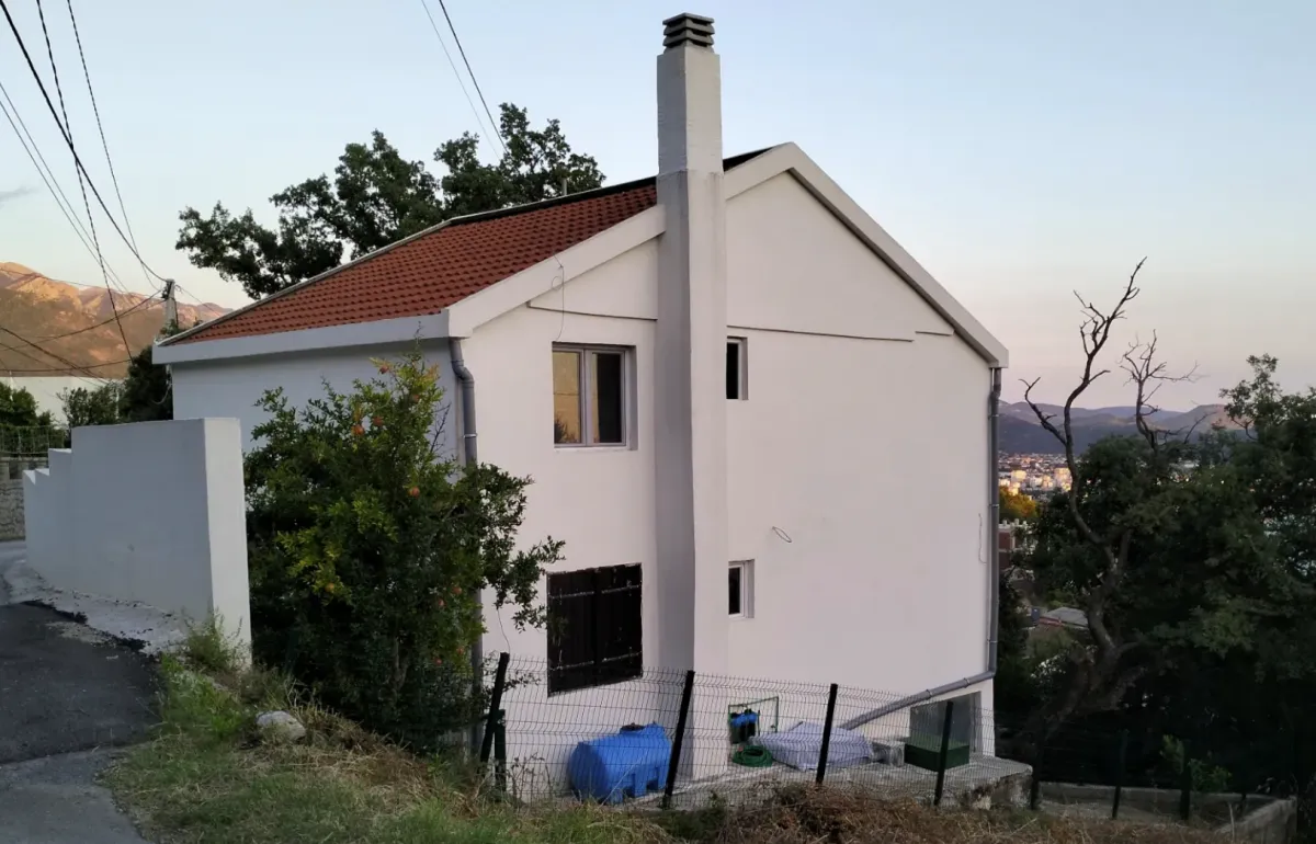 Prodaja, kuća, 102m², Šušanj, Bar
