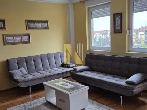 Izdavanje, dvosoban stan, 48m², Novo naselje, Novi Sad