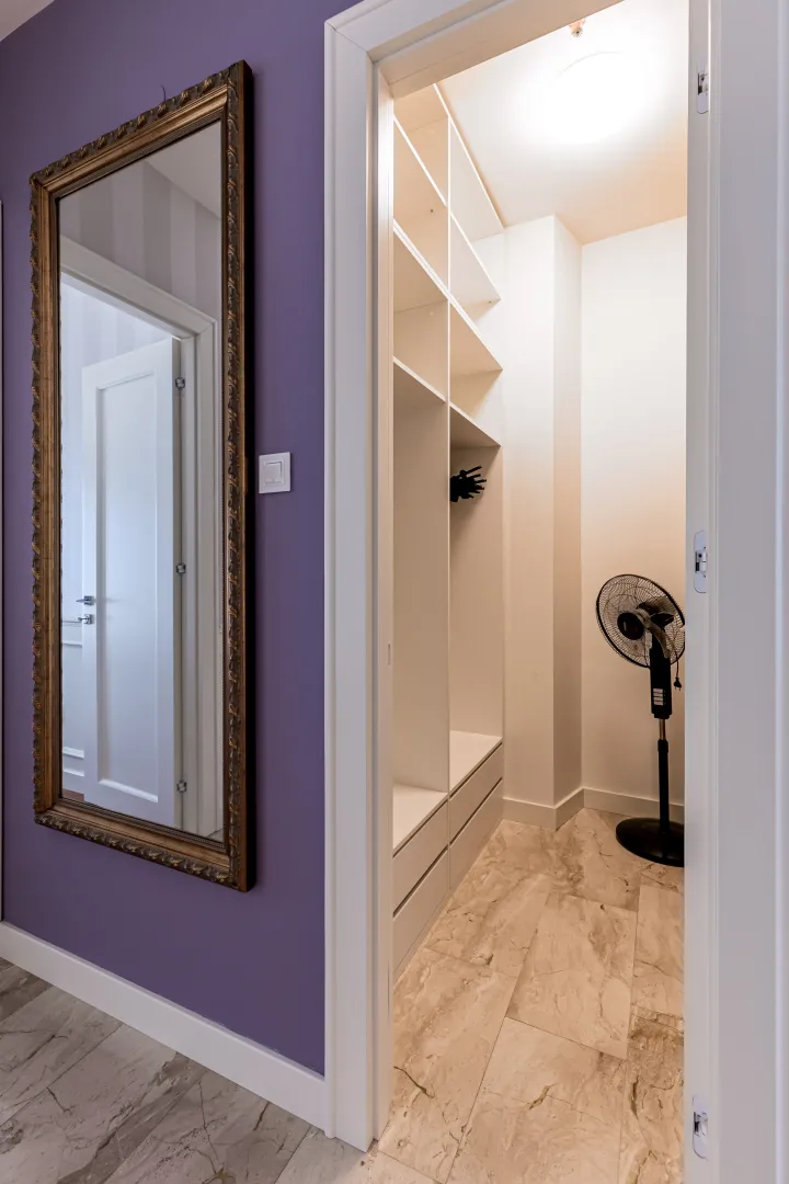 Rent, one bedroom apartment, 77m², Centar, Budva
