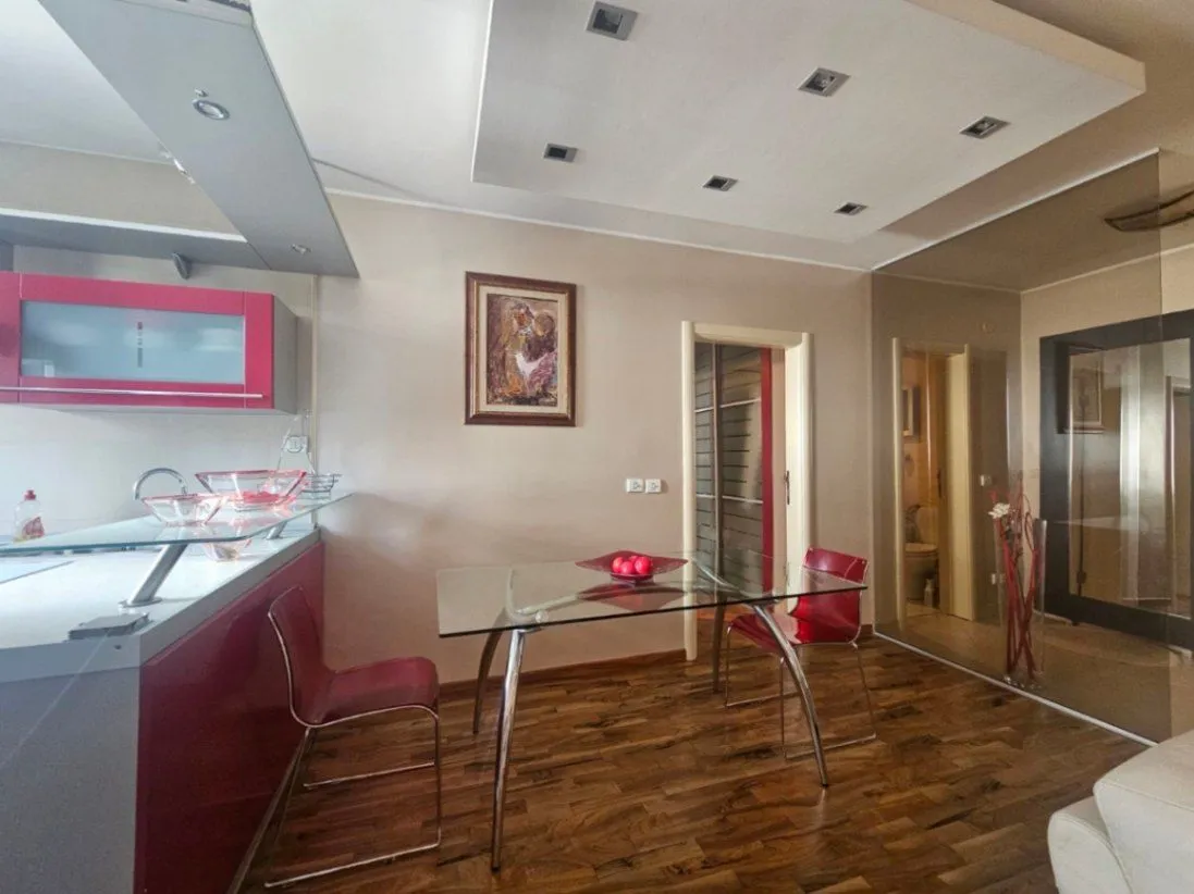 Sale, two bedroom apartment, 80m², Centar, Bar