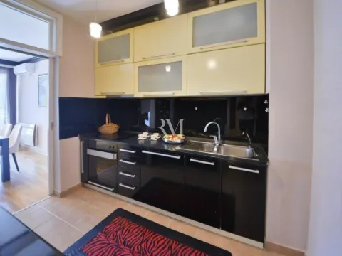 Rent, two bedroom apartment, 86m², Dobrota, Kotor - image 4