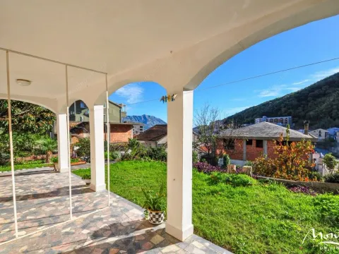 Prodaja, kuća, 288m², Budva, Crna Gora - image 3