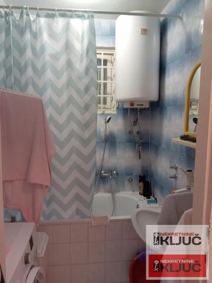 Prodaja, trosoban stan, 71m², Kej, Novi Sad Sve Podlokacije