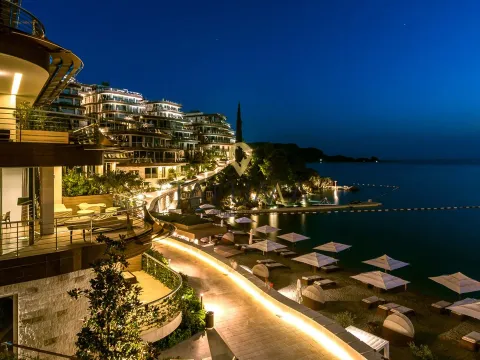 Prodaja, dvosoban stan, 159m², Centar, Budva - image 2