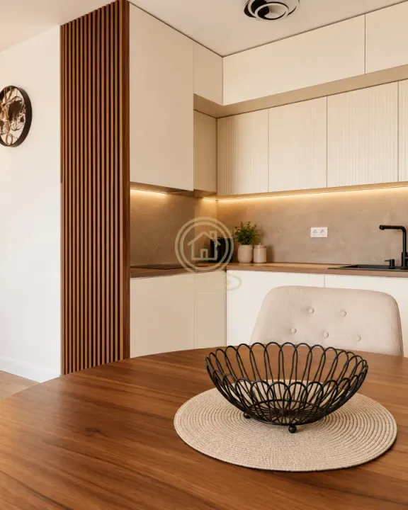 Izdavanje, dvosoban stan, 55m², Medijana, Niš