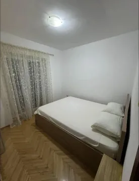 Izdavanje, dvosoban stan, 76m², Stari Aerodrom, Podgorica - image 2