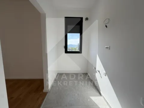 Rent, two bedroom apartment, 64m², Tološi, Podgorica - image 3