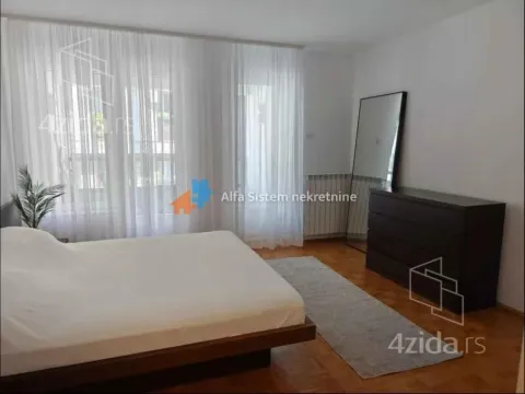 Izdavanje, dvosoban stan, 78m², Neimar, Vračar Sve Podlokacije - image 6
