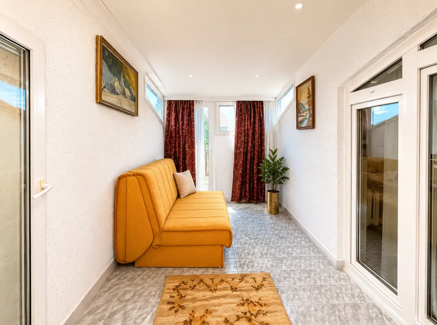Prodaja, dvosoban stan, 68m², Makedonsko naselje, Bar
