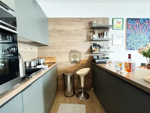 Prodaja, dvosoban stan, 63m², Dalmatinska ulica, Podgorica - image 6